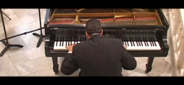 shrtv0040.jpg