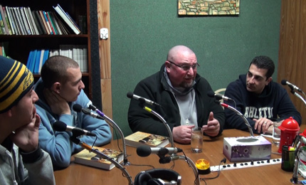 shrtv0215.jpg