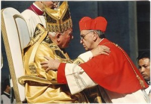 20130314_102702_do14-jorge-mario-bergoglio-pope-francis-2001_400-300x207.jpg